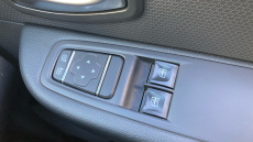 Renault Clio 0.9 TCE 75 Iconic 5dr Petrol Hatchback